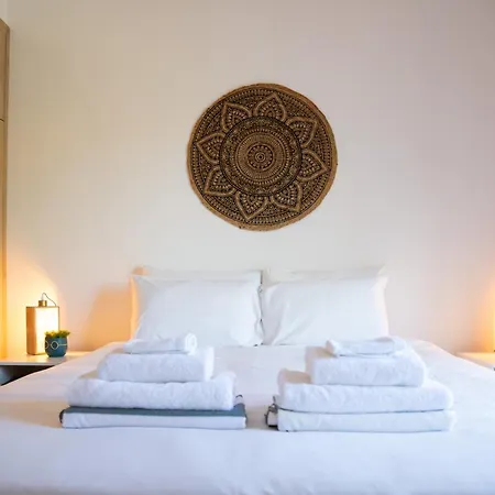 度假居 Romi's Vacation Townhouse Paphos