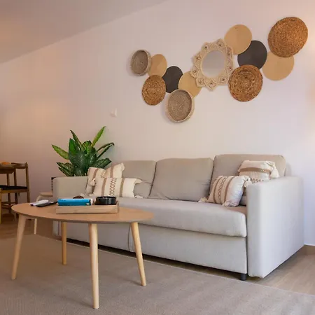 度假居 Romi's Vacation Townhouse *